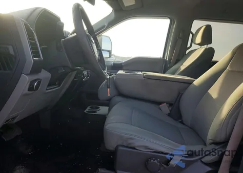 2019 Ford F250 Super Duty z USA, uszkodzony, nr VIN 1FT7W2BT3KEF18027